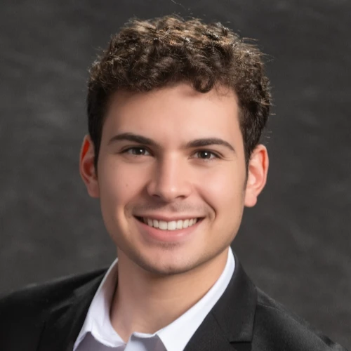 Tyler Neseralla Headshot